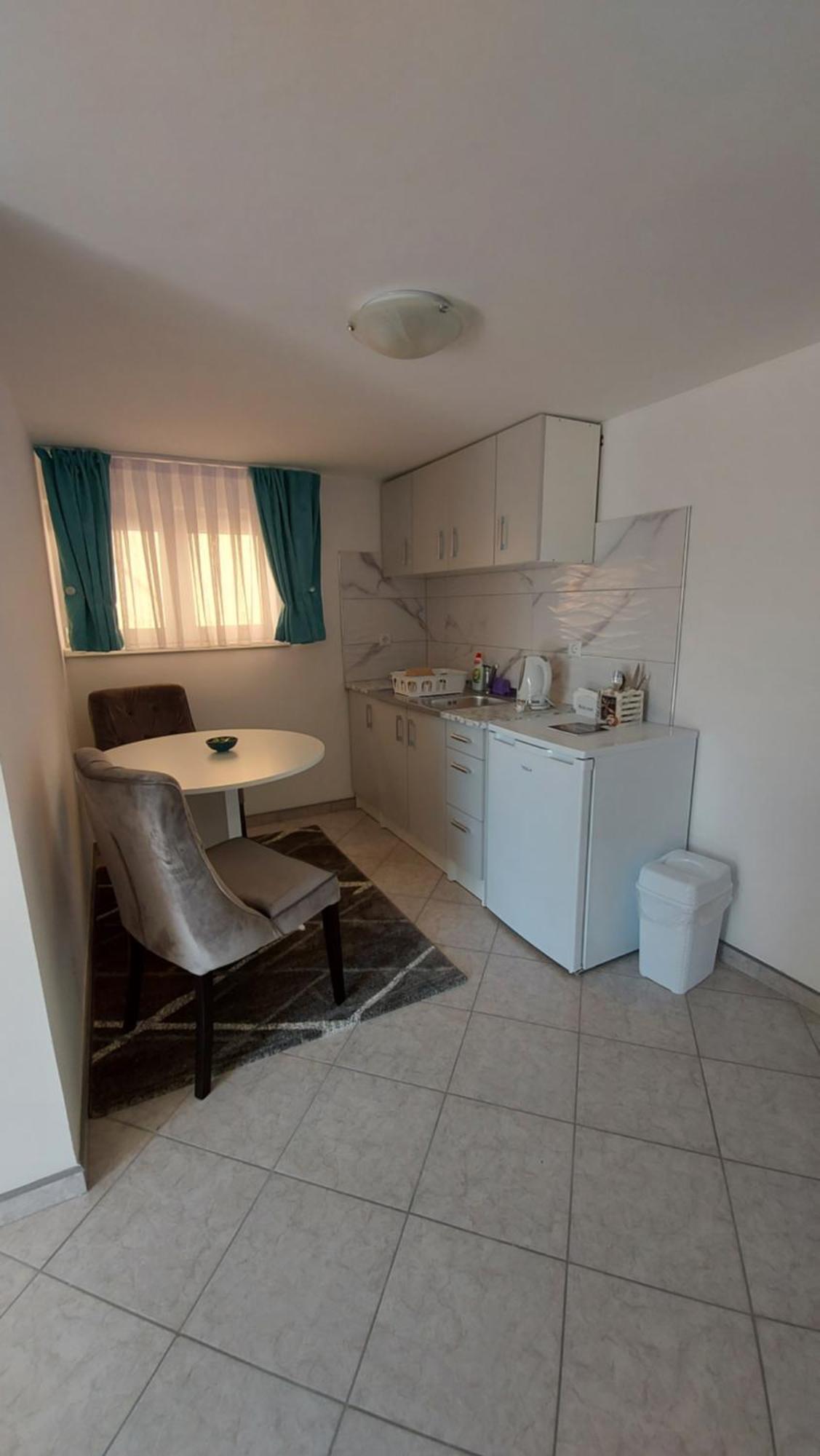 Apartment Kapetanovic Bosanski Samac Habitación foto