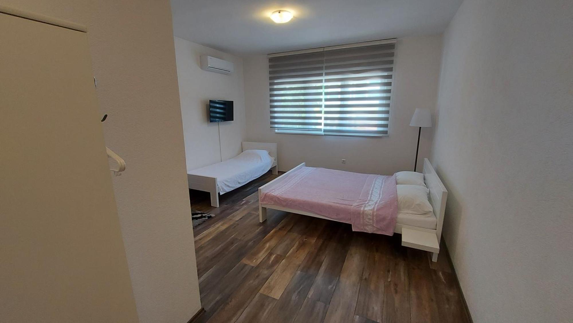 Apartment Kapetanovic Bosanski Samac Habitación foto