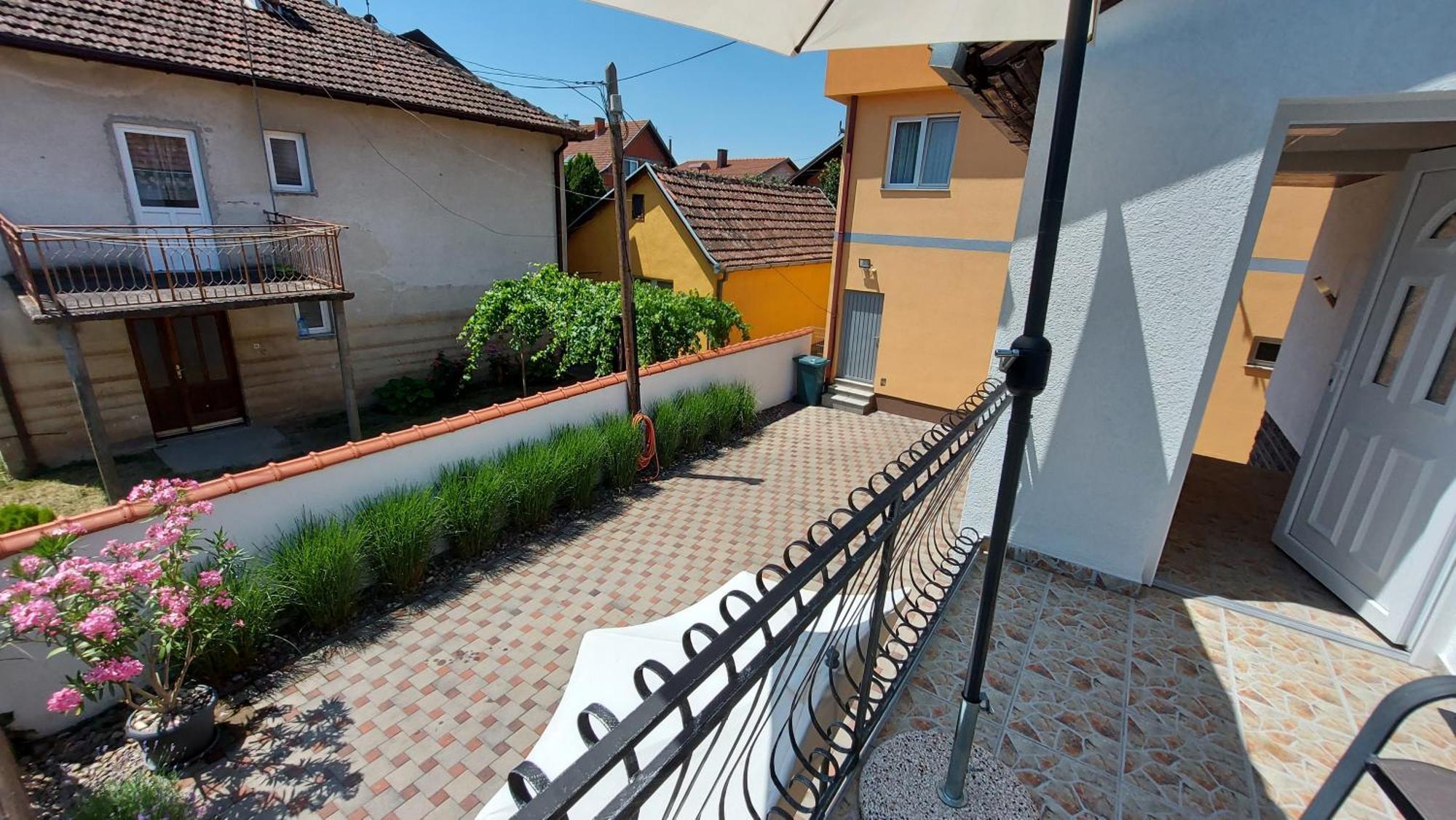Apartment Kapetanovic Bosanski Samac Habitación foto